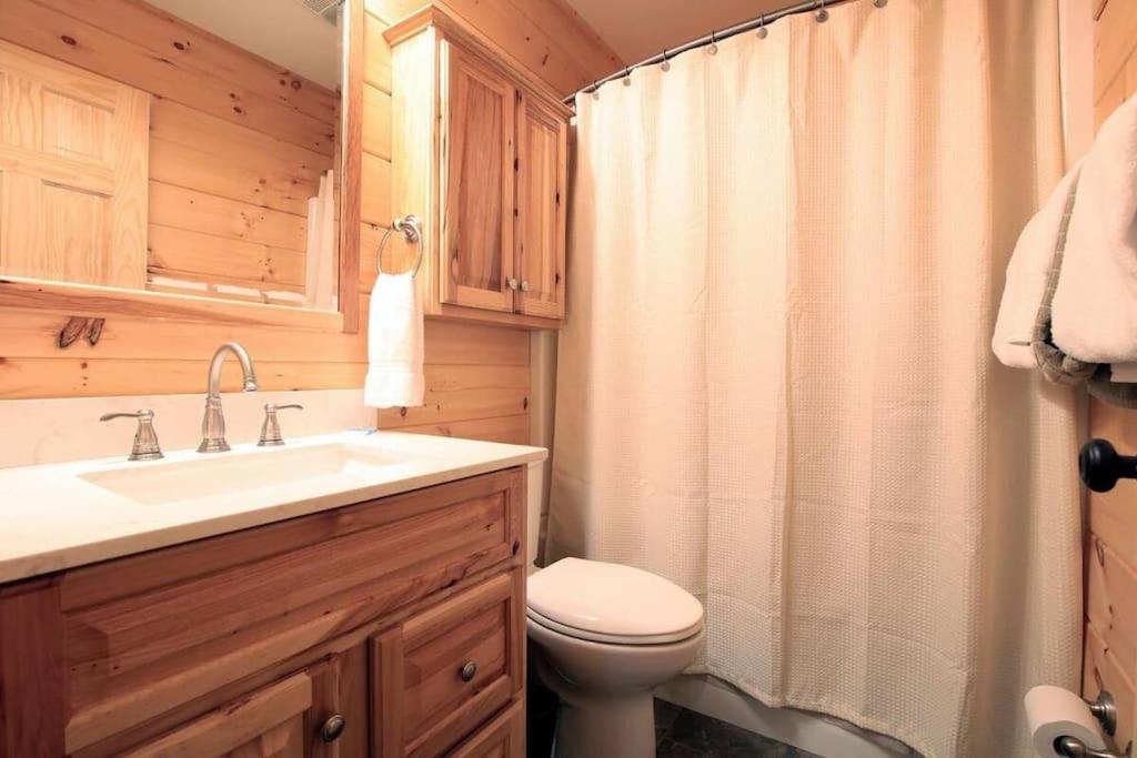 Foothills - Lrg Private - Hottub - Fireplace & Pit - Gburg 7min