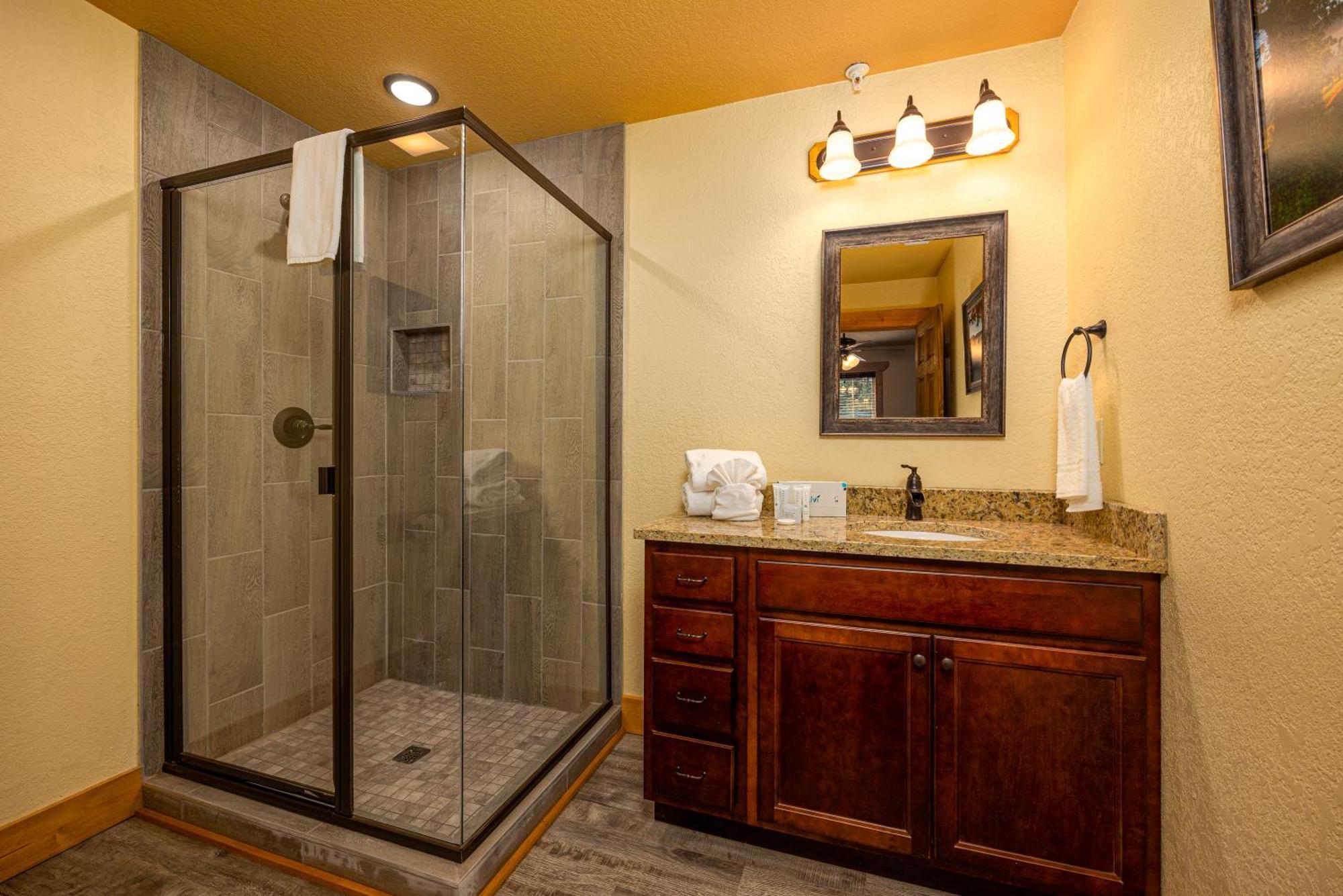 Southern Comfort By Eden Crest * Gatlinburg