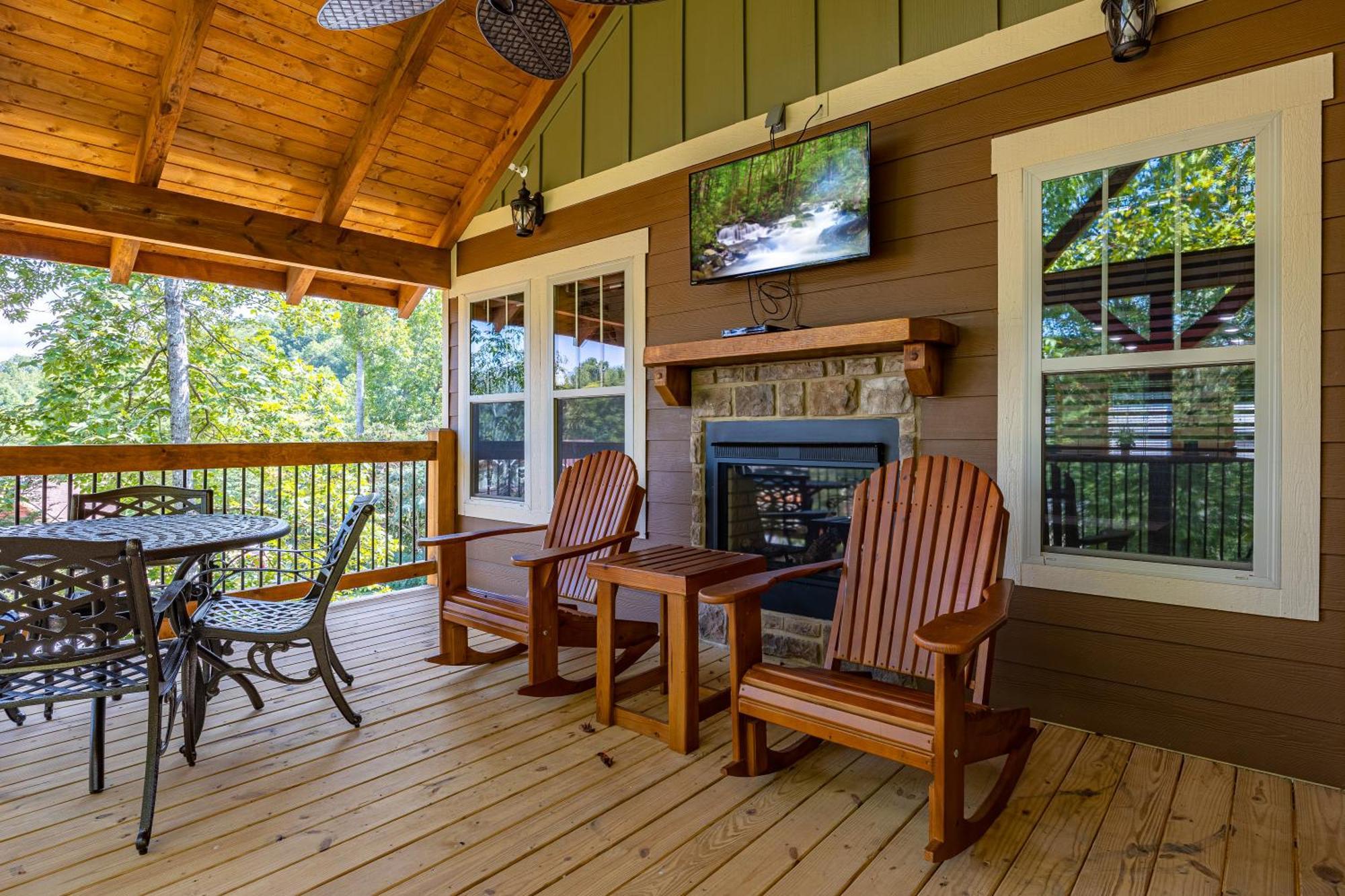 Southern Comfort By Eden Crest Chalet