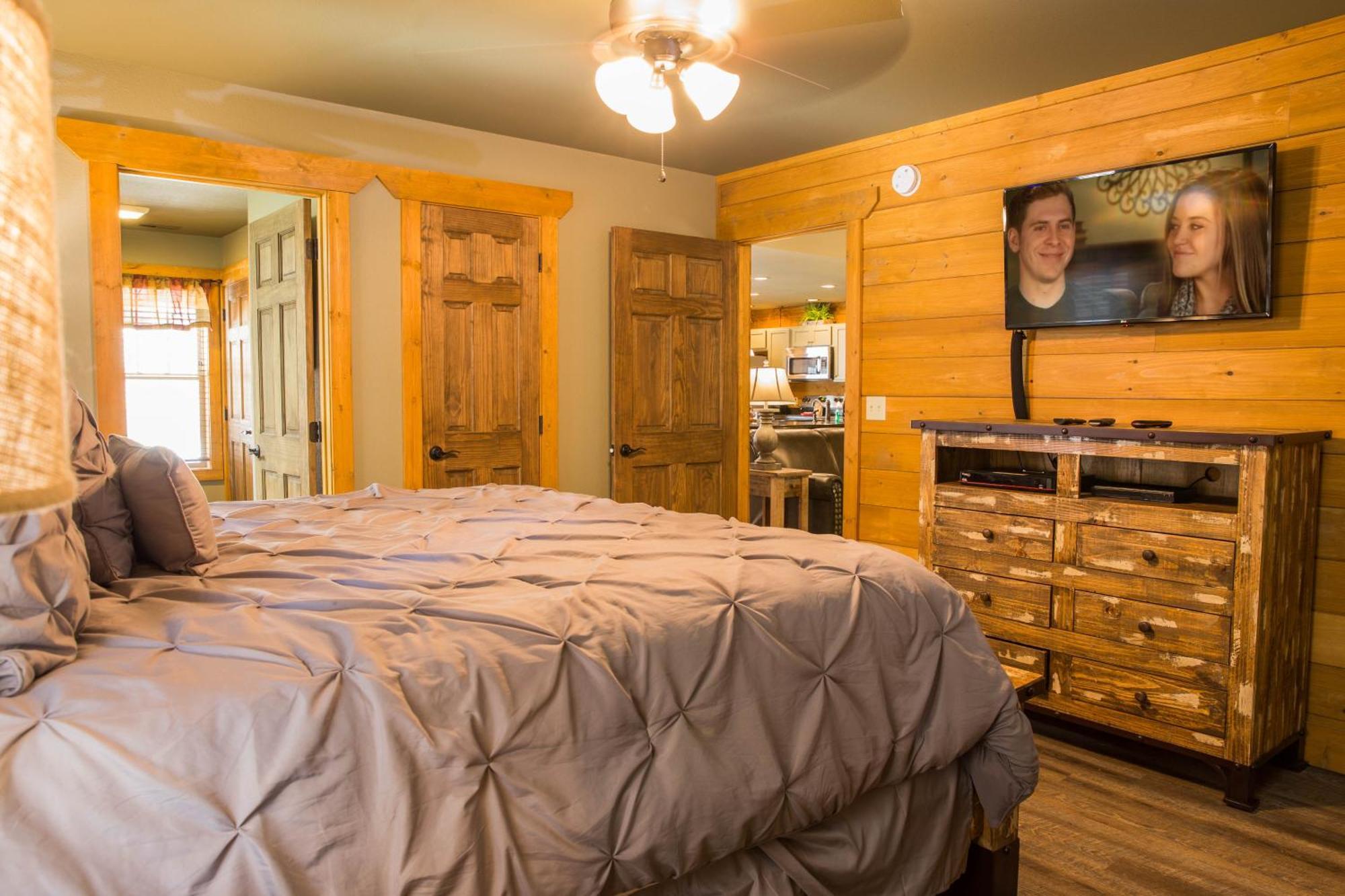 Chalet A Hilltop Hideaway By Eden Crest Gatlinburg