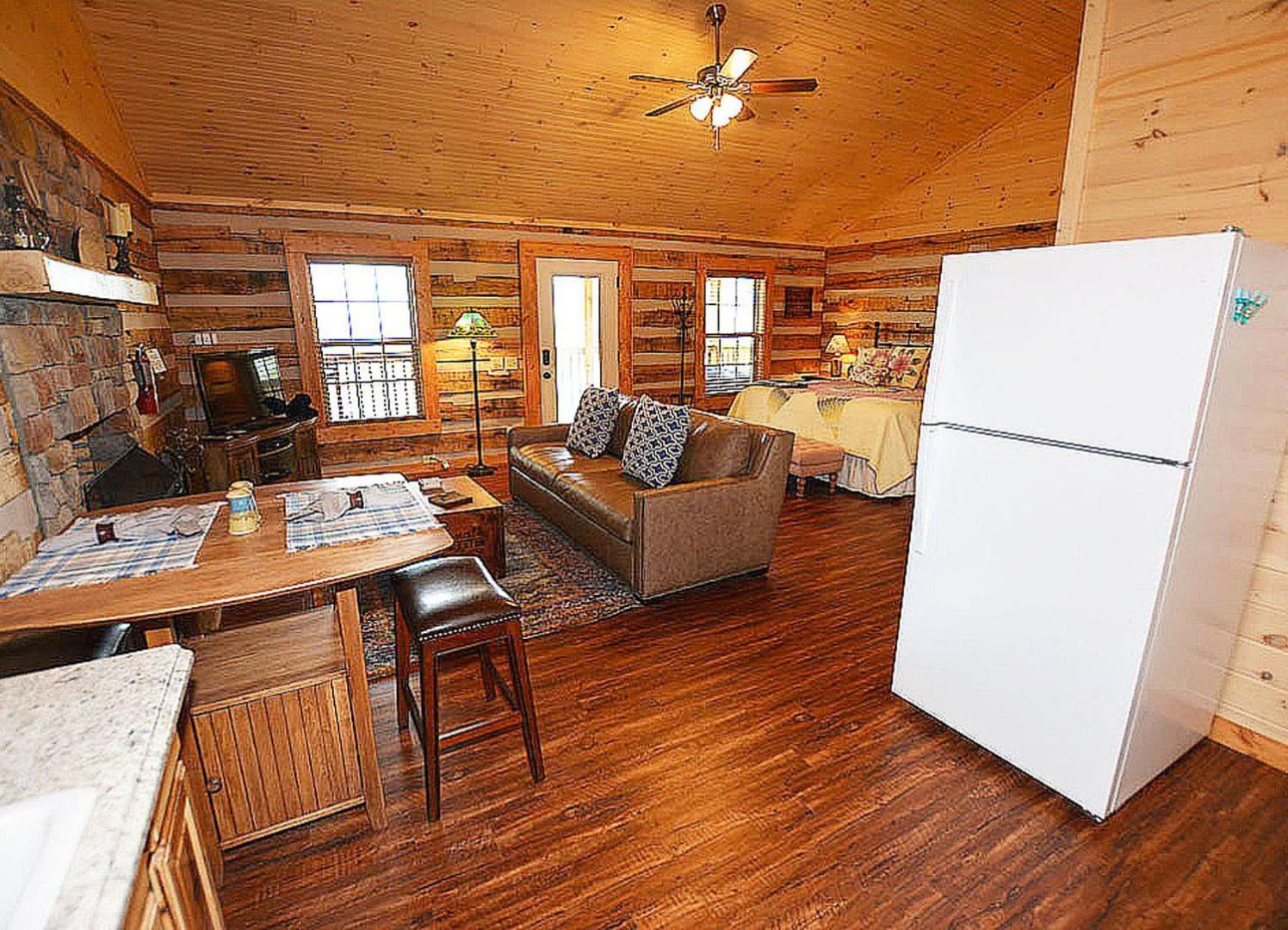 Chalet Honeymoon Hideaway Gatlinburg