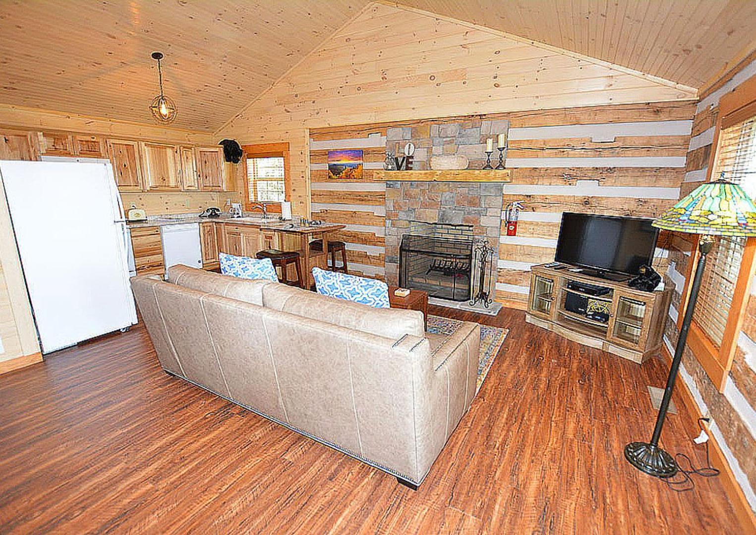 Chalet Honeymoon Hideaway Gatlinburg