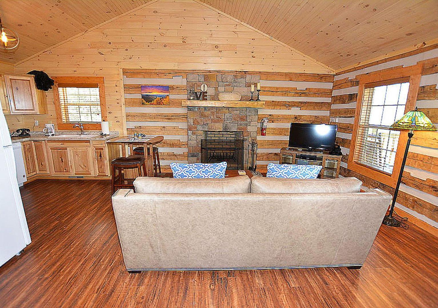 Honeymoon Hideaway Gatlinburg