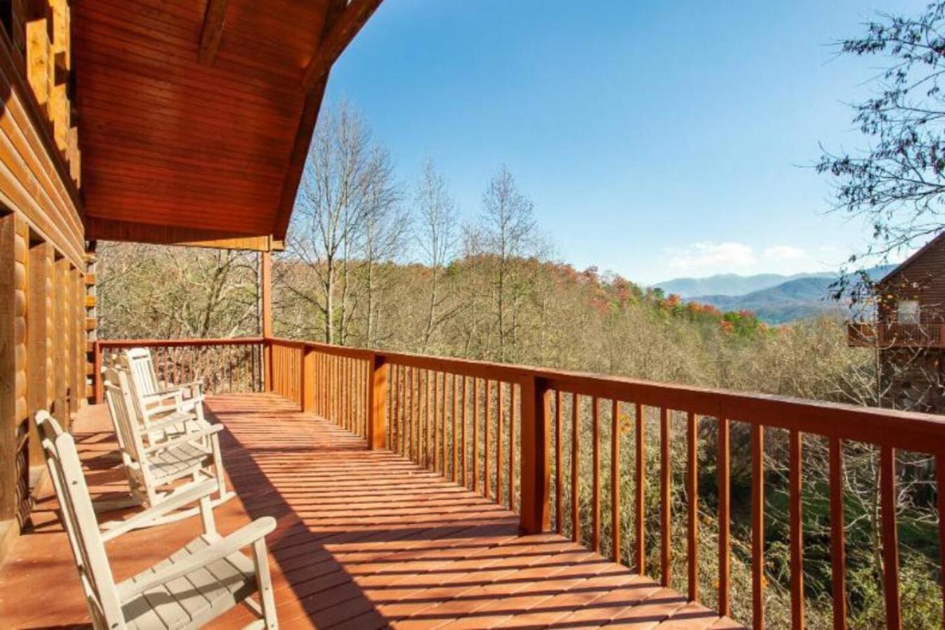 Hillbilly Hilton Hot Tub, Game Room, Mtn View * Gatlinburg