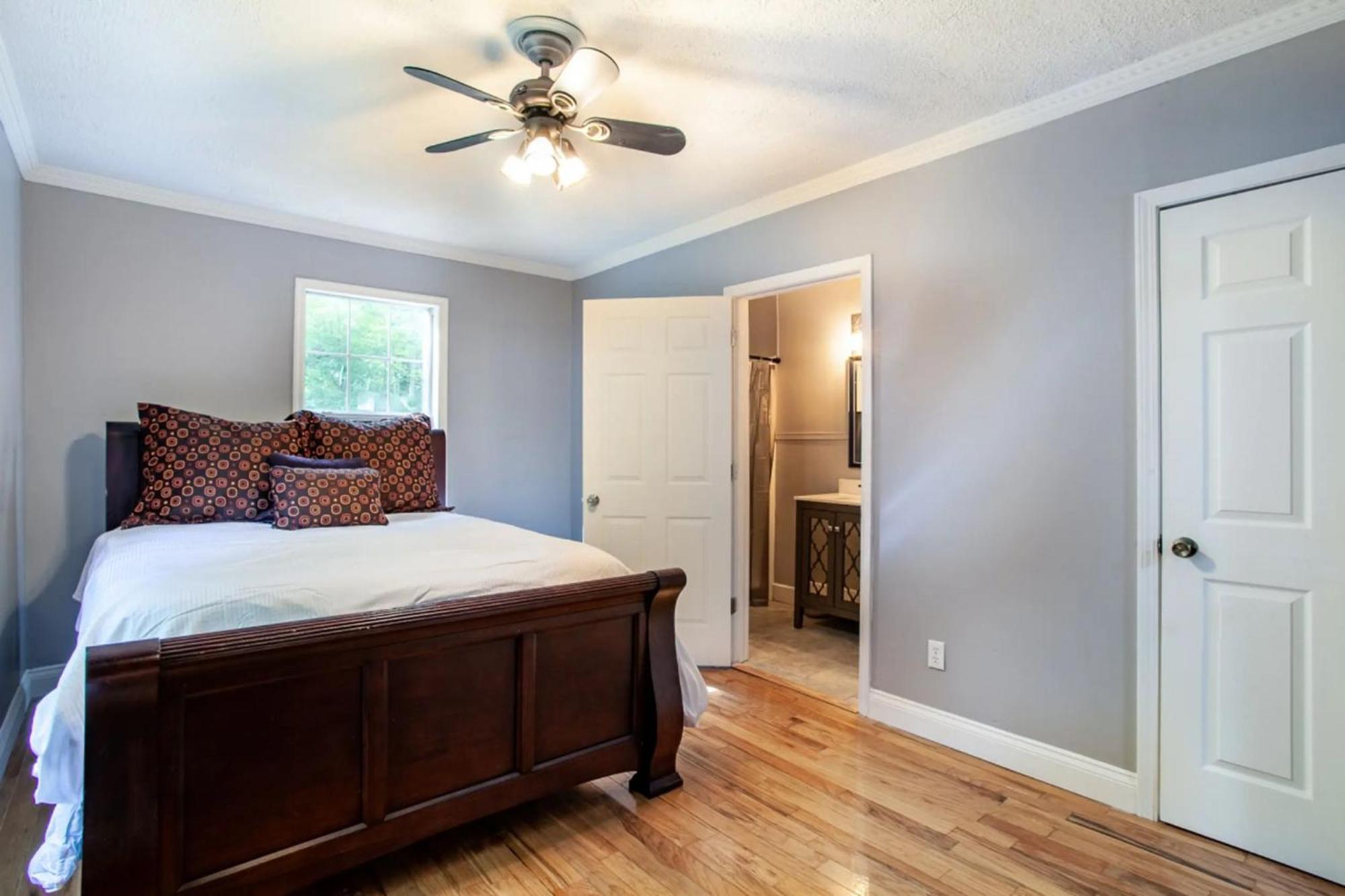 A Country Retreat Villa Gatlinburg