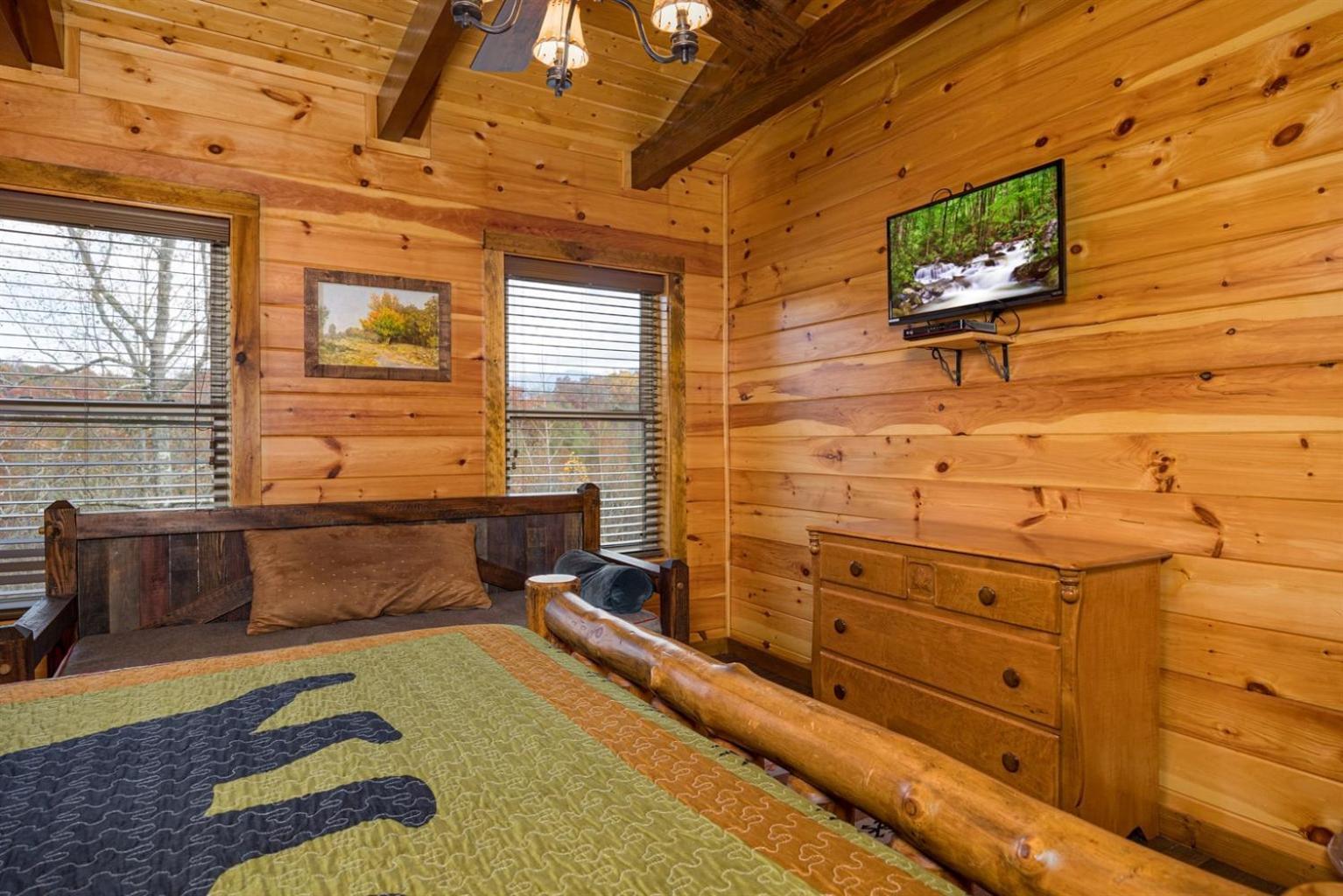 Ridge View Nature And Mountain View - Hot Tub - Firepit - Yard - Games *