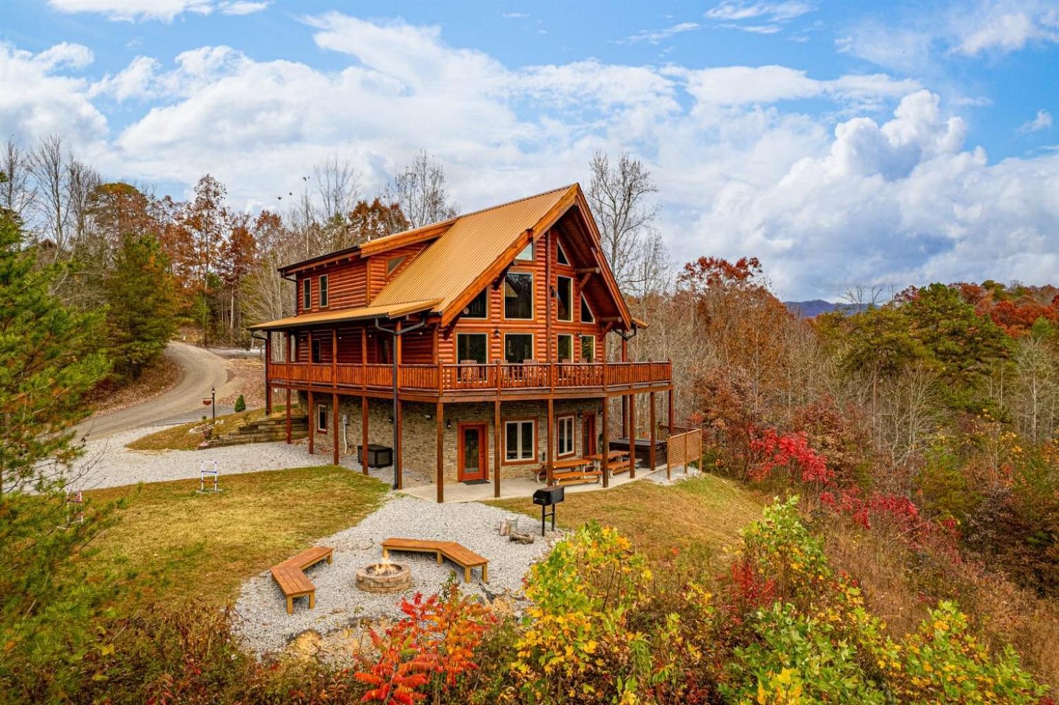 Ridge View Nature And Mountain View - Hot Tub - Firepit - Yard - Games * Gatlinburg