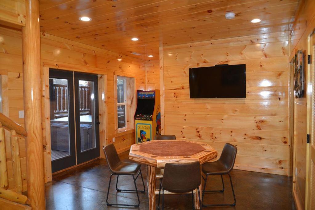 Smoky Mountain Heaven Vi, 5 Luxury King