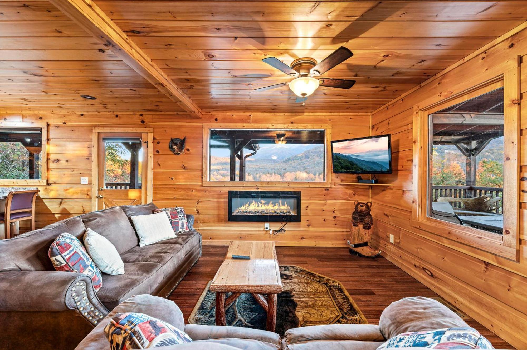 Holiday home Take My Breath Away Gatlinburg