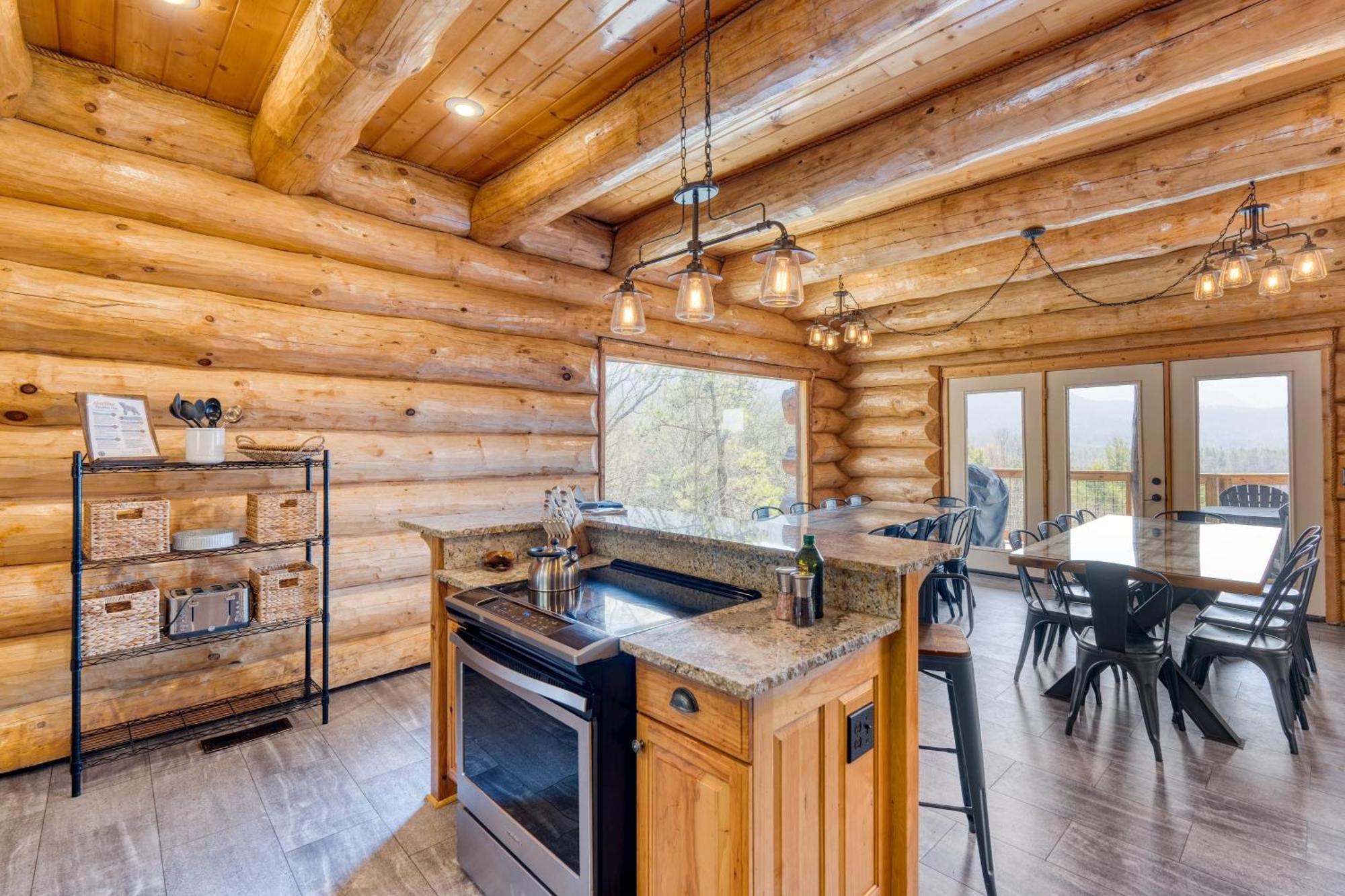 Holiday home Luxury W Panoramic Views Firepit Game Pinnacle Gatlinburg