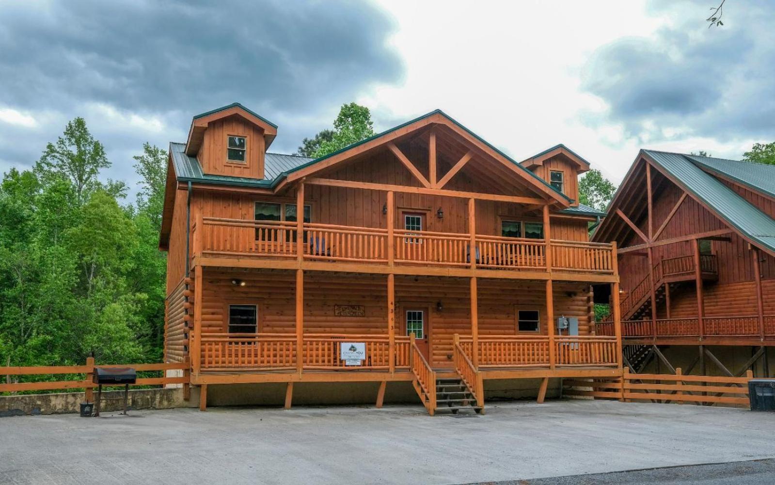 Villa Emerald And Evergreen At Sherwood Gatlinburg