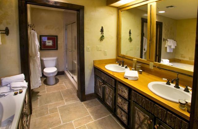 The At Buckberry Creek Gatlinburg