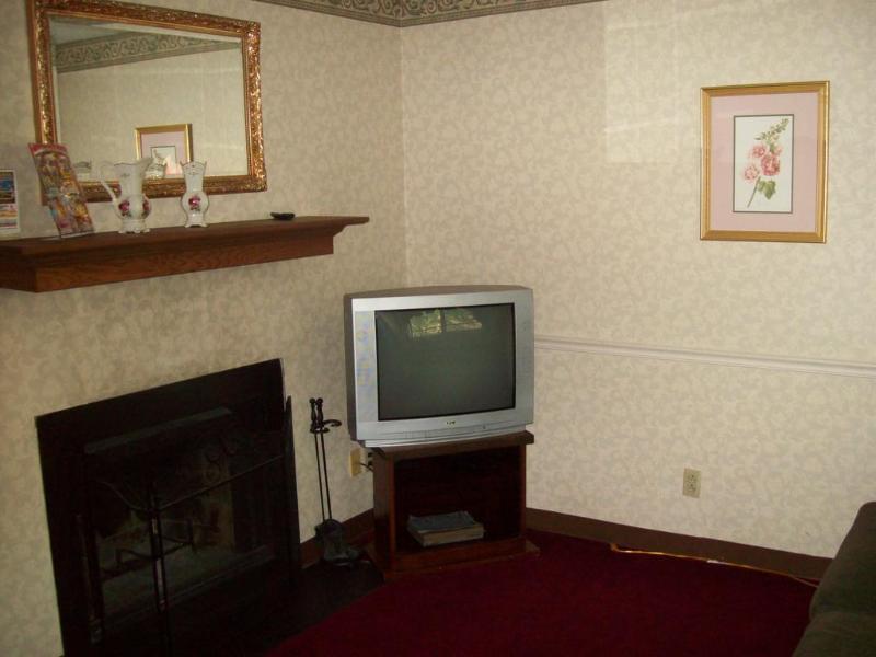 Oak Square Inn 2*