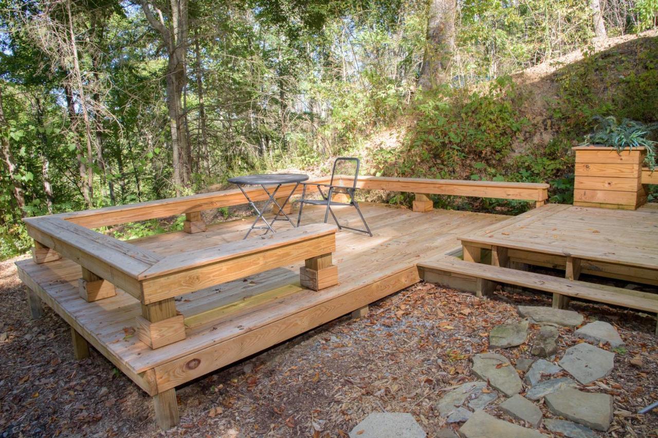 Whispering Waters Cabin *