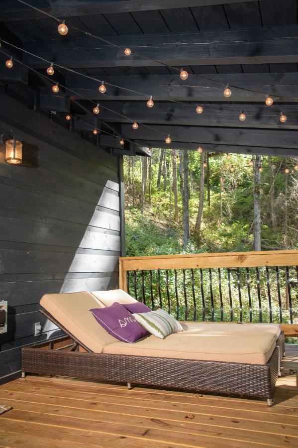 Whispering Waters Cabin