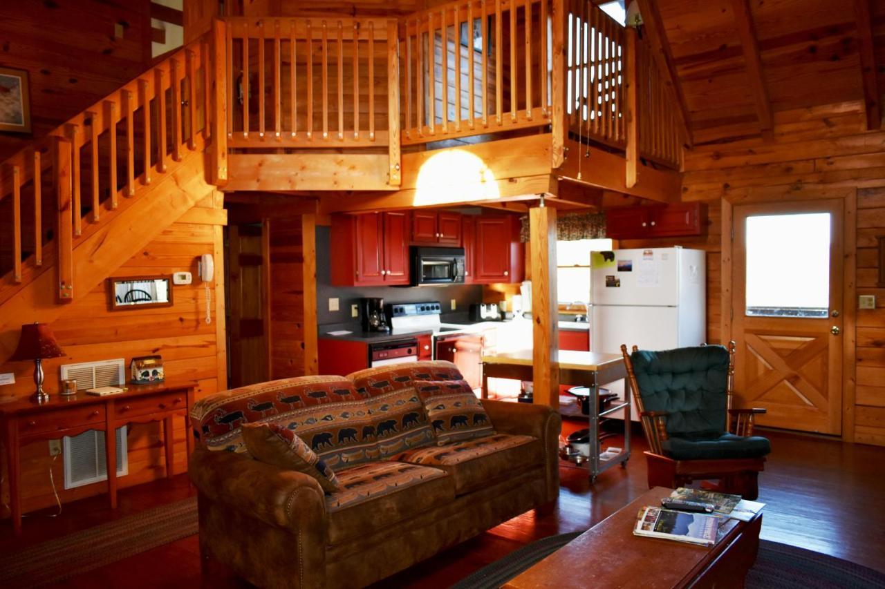 Cabin Fever Holiday home *