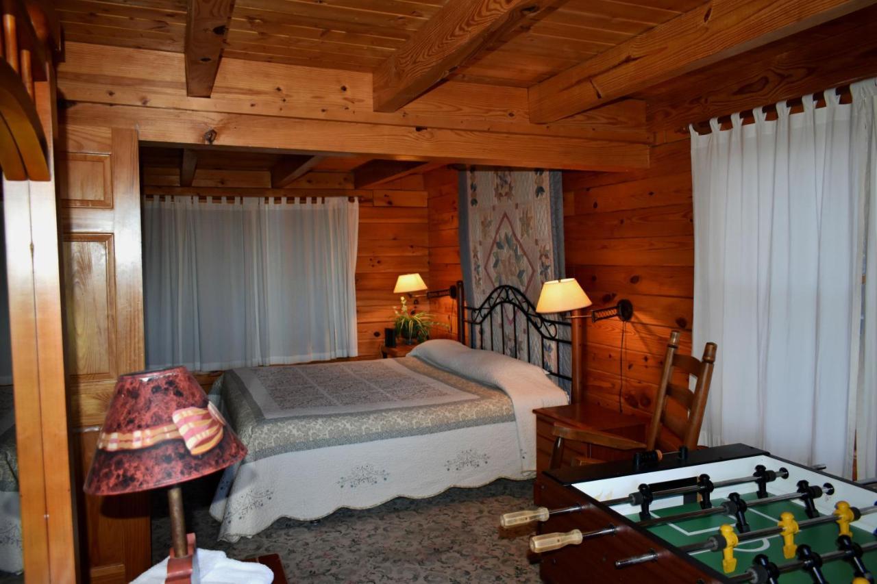 Cabin Fever Holiday home *