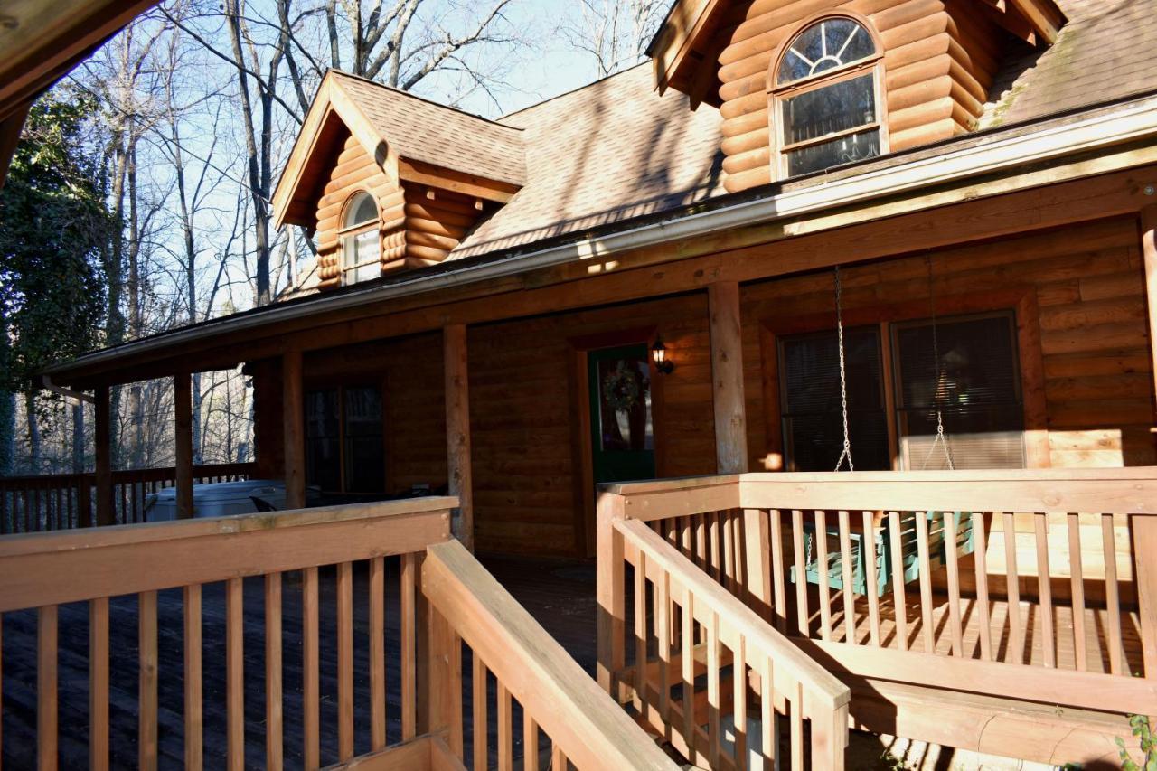 Cabin Fever Holiday home Gatlinburg